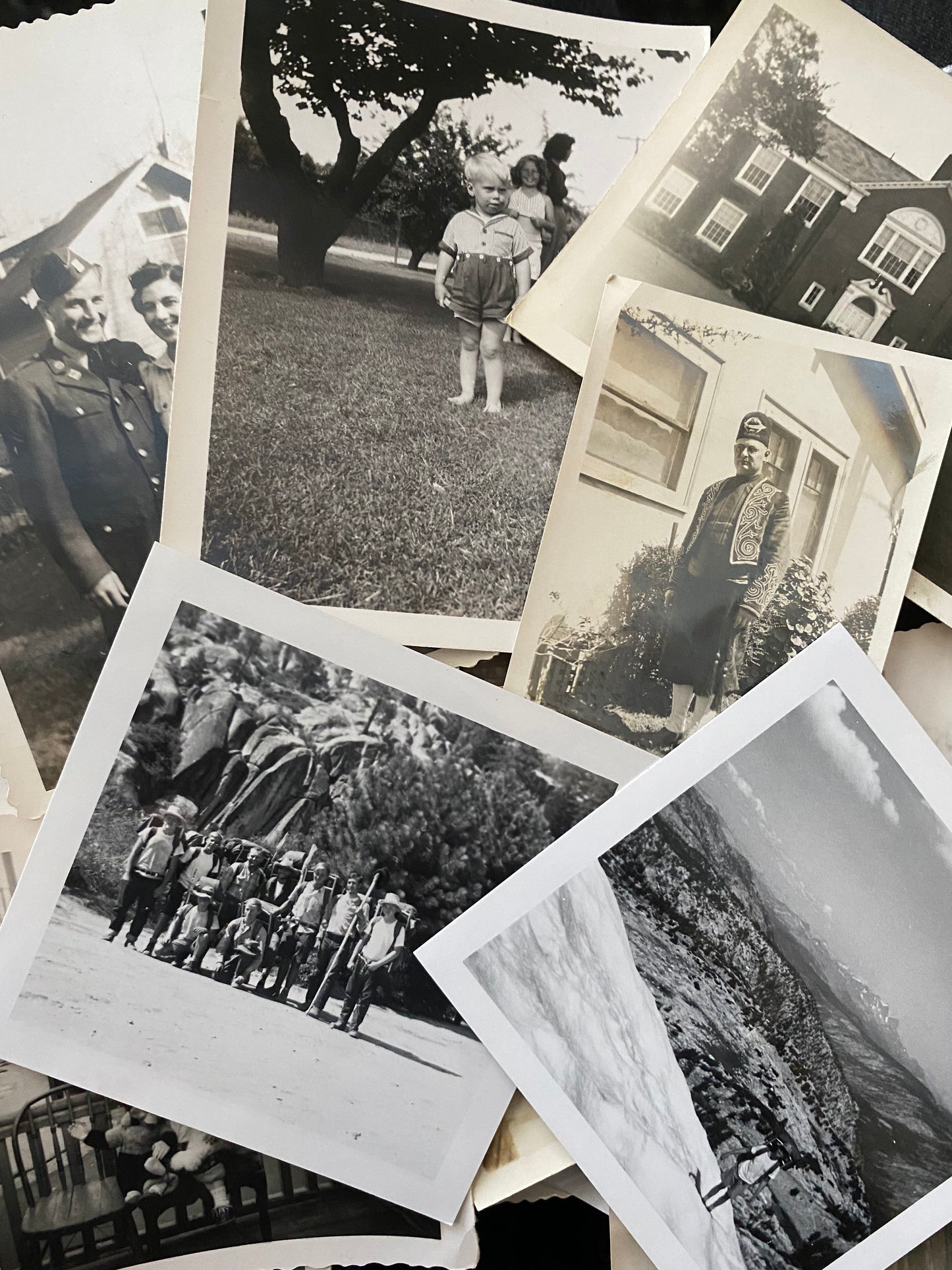 Antique Black & White Photos ** GENUINE VINTAGE