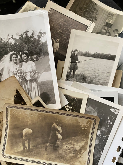 Antique Black & White Photos ** GENUINE VINTAGE